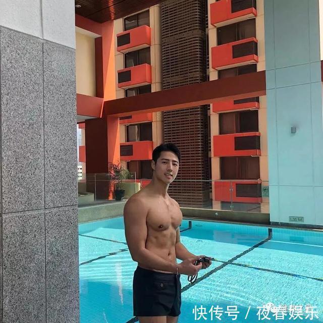 小哥|小伙一周健身4次，戒掉炸鸡甜品，如今身材傲人，肌肉线条硬朗