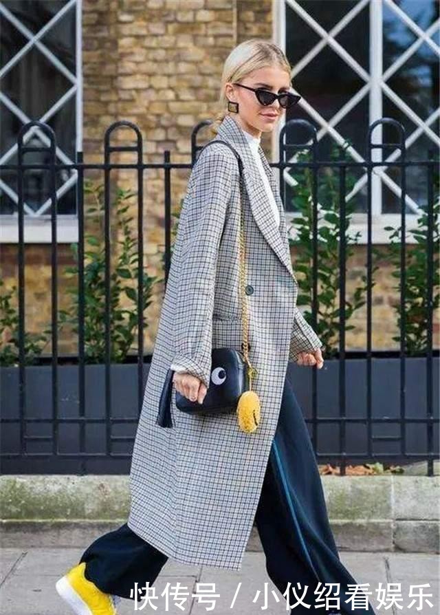 大衣|秋冬大衣怎么挑?建议多穿“格子大衣”,优雅复古还不易撞衫