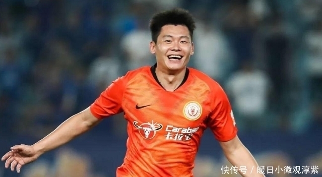 广州恒大队|前国脚7500万加盟恒大,如今却沦落到无球可踢,与车模妻子离婚