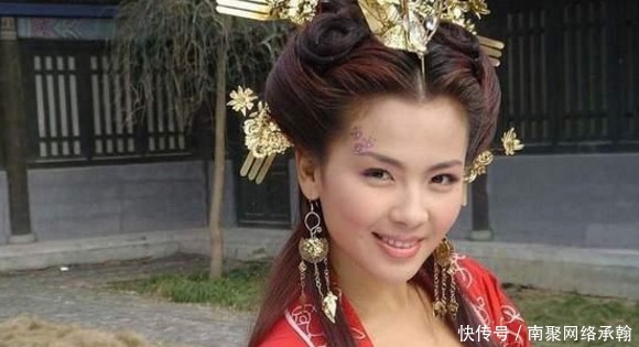 皇后|她与小姐同嫁皇帝，她逆袭成为皇后，成人生赢家