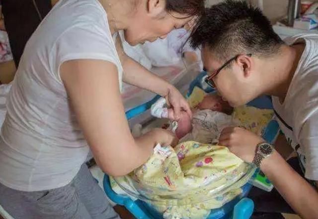 报恩型|宝宝出生有4个特征,说明是来“报恩”的,不妨自查你家娃有吗