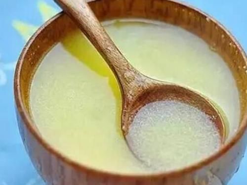 油炸食物|长期便秘的人，少碰“3物”，常喝“1水”，或能帮助肠道润滑