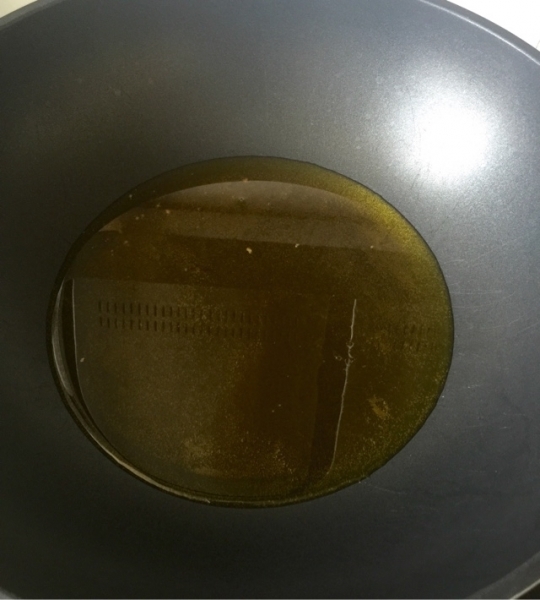 鱼肉不要红烧了,试试新做法,酸甜酥脆味道赞,做一盘都不够吃