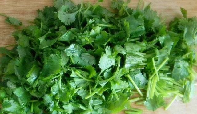 11月,宁可不吃猪肉也要吃它,既鲜美又补钙,比吃猪肉香多了