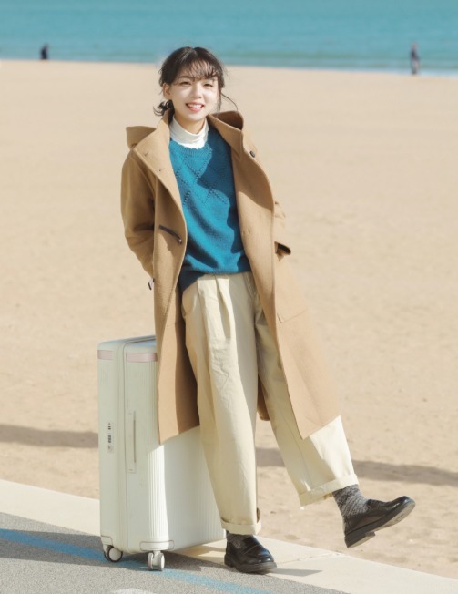 棕色大衣 棕色大衣烂大街?学博主这样搭配,158cm也能穿出强大气场!