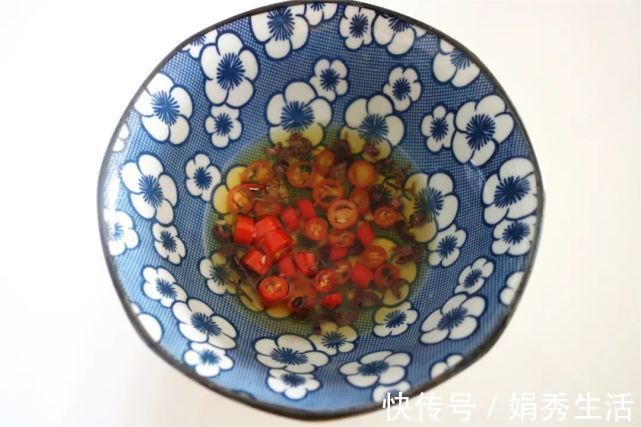 鸡腿|年夜饭少不了鸡肉,教你简单做法,一个鸡腿做一盘,好吃解馋