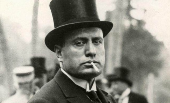 接受|二战时期，意大利投降英国不接受，于是意大利气急败坏的打败英国