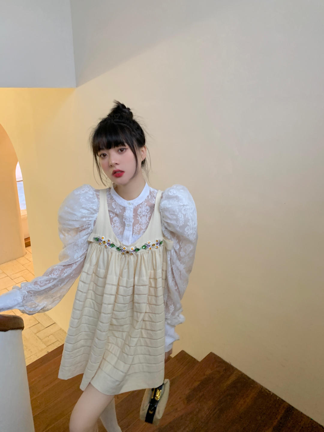 法式|秋季,“法式浪漫风”火了,熟女还不赶快学起来,减龄十岁不止