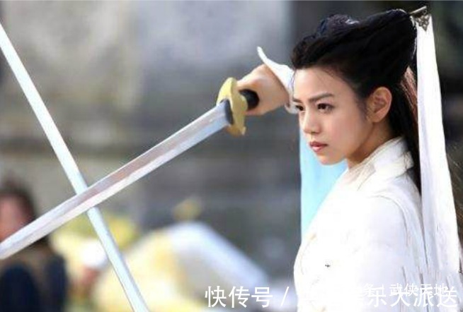 小龙女!郭靖和金轮法王谁更厉害些三个方面可以判断出两人差距