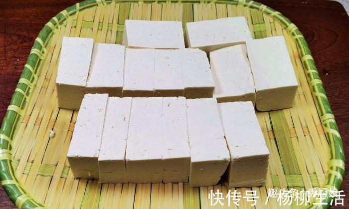 福盒|我家年夜饭的压轴菜，只需简单一蒸，营养又好吃，寓意：多财多福