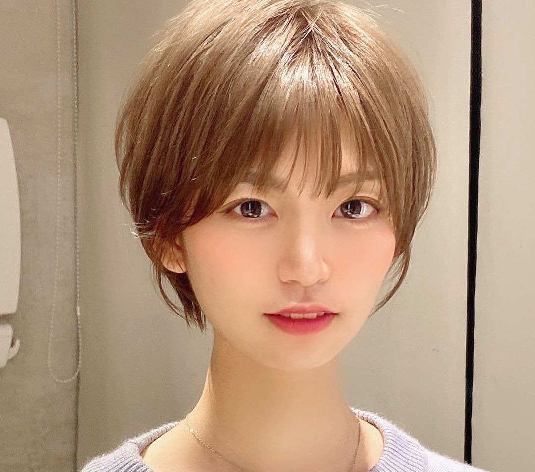 中大卷 秋冬发型别乱剪,新时尚发型19款送给大家,洋气时尚好打理