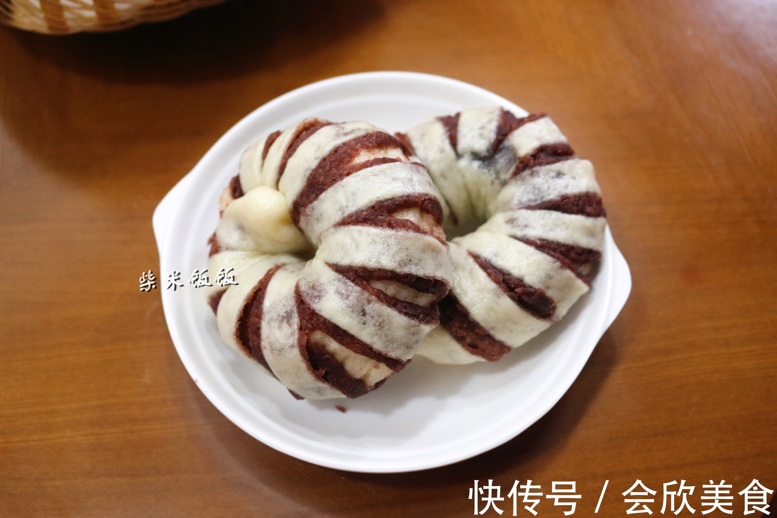 酵母|晚上睡前蒸一锅，明天早餐就有了！香甜柔软，孩子最喜欢