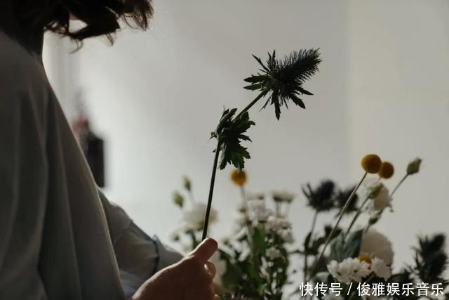 歌曲|2020年十二首最火爆的歌曲,哪一首是你的单曲循环