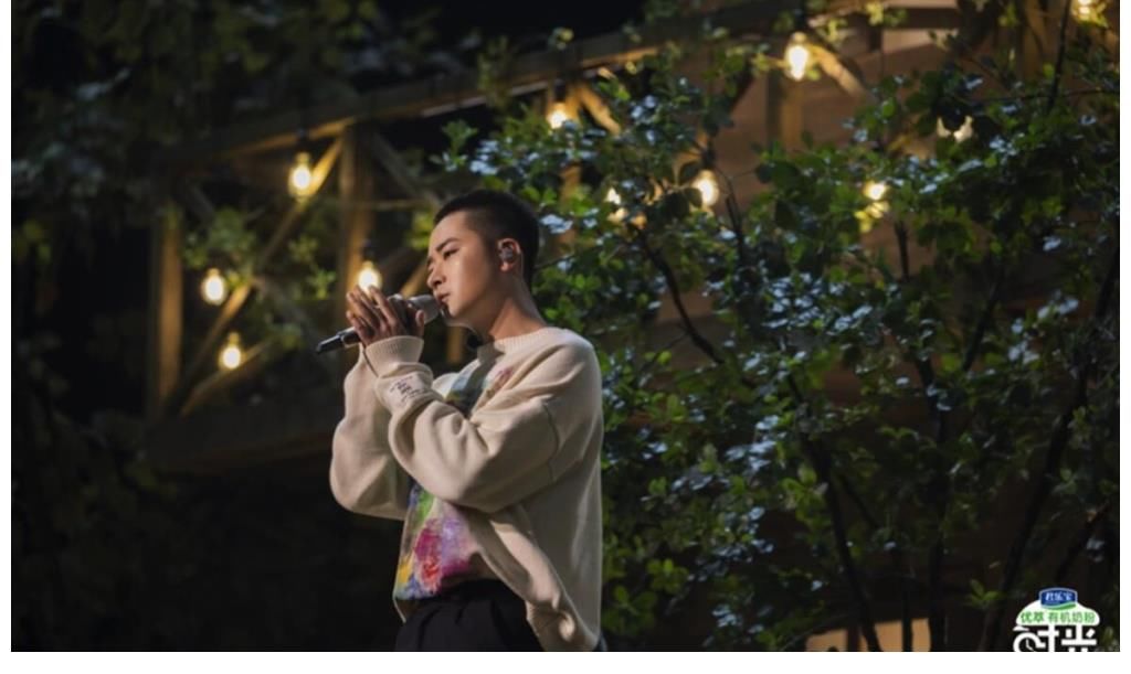 《漠河舞厅》刷屏,柳爽的电视首秀给了《时光音乐会》