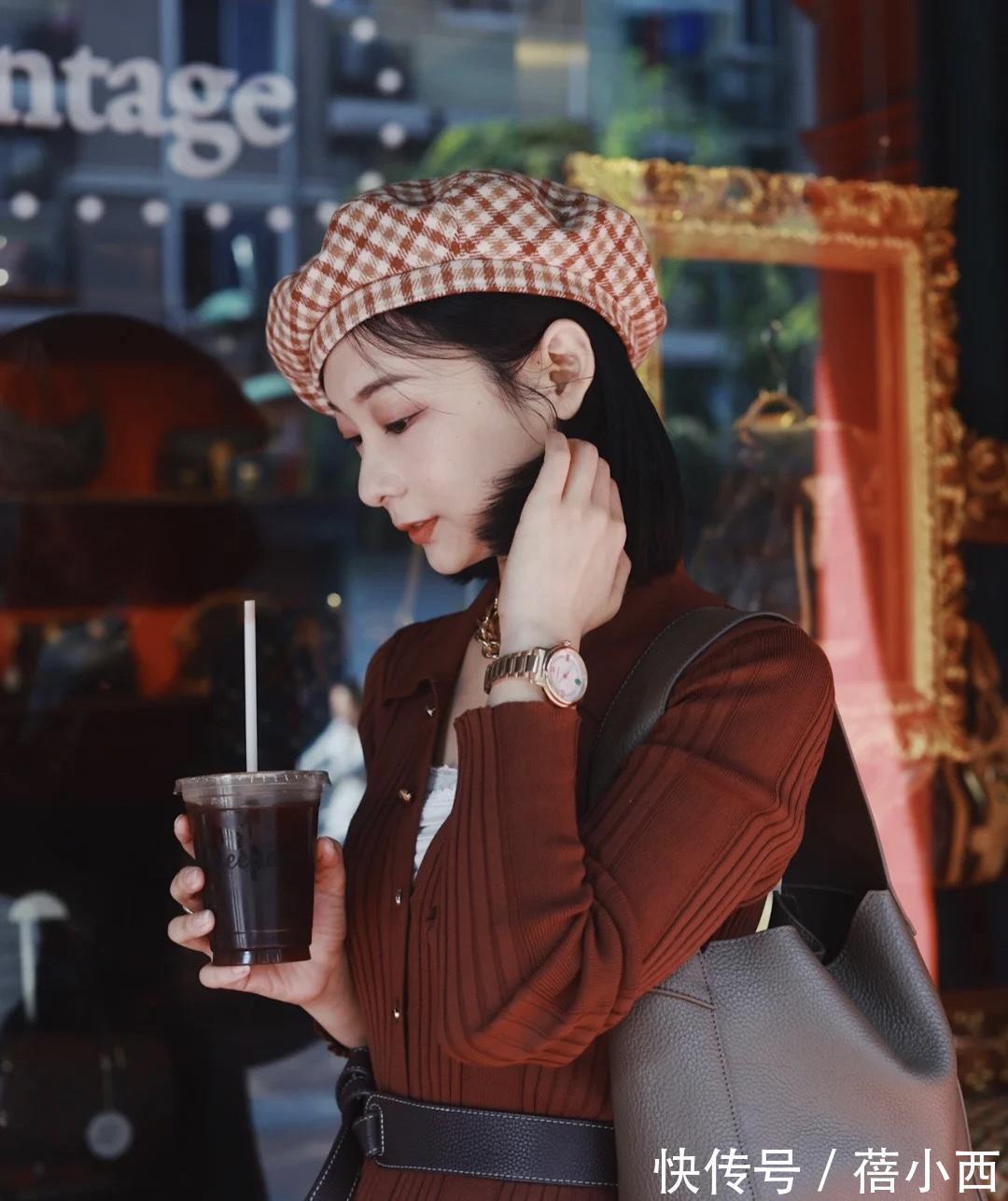 针织连衣裙|30岁的女人冬天怎样穿才优雅?首选“针织连衣裙”,高级感满满