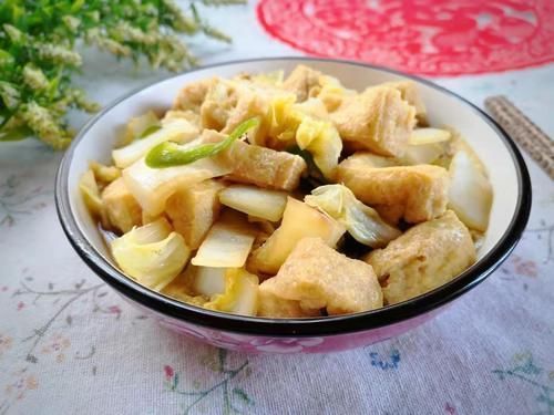 白菜和它一起炒,鲜香可口营养好,宁可不吃肉也要吃它,好吃极了