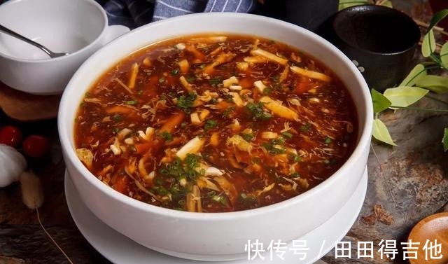 传统酸辣汤全部做法,酸辣开胃解腻好喝,一年四季少不了它!
