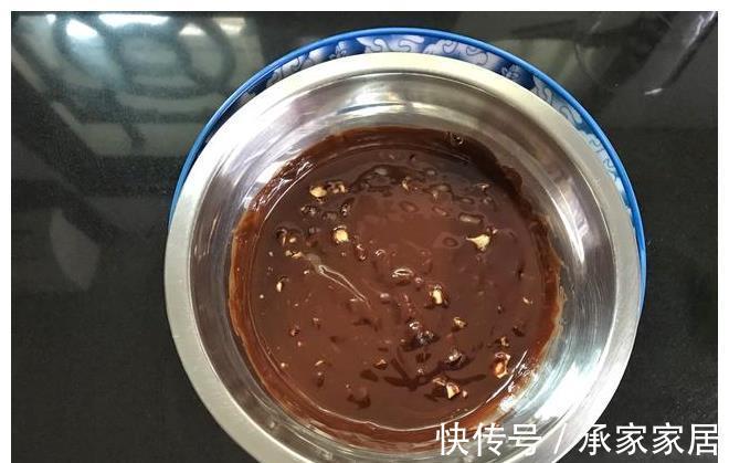 黑巧克力|夏天雪糕不用买，教你在家做，不用蛋黄不打发，真材实料吃得放心