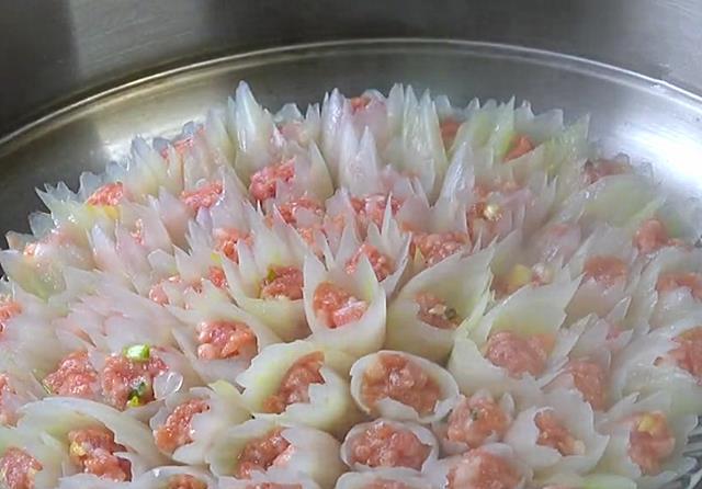 年夜饭必备的“花开富贵”,简单好做,寓意好颜值高,待客倍有面