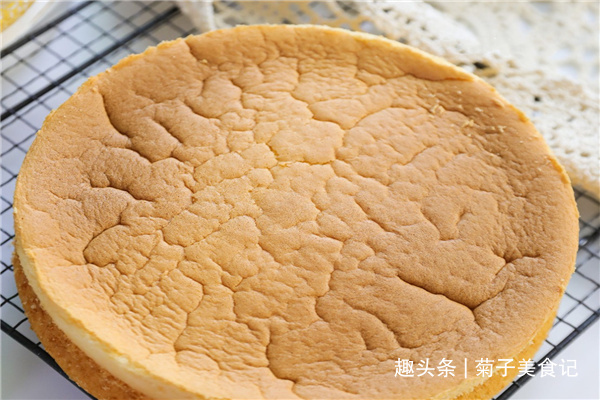 蛋糕为何开裂亲身实践,原因有三点,值得分享