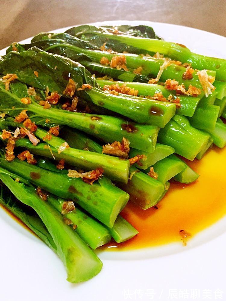 头发|女人爱自己多吃此菜，头发黑顺了，皱纹淡了，皮肤细腻又光滑