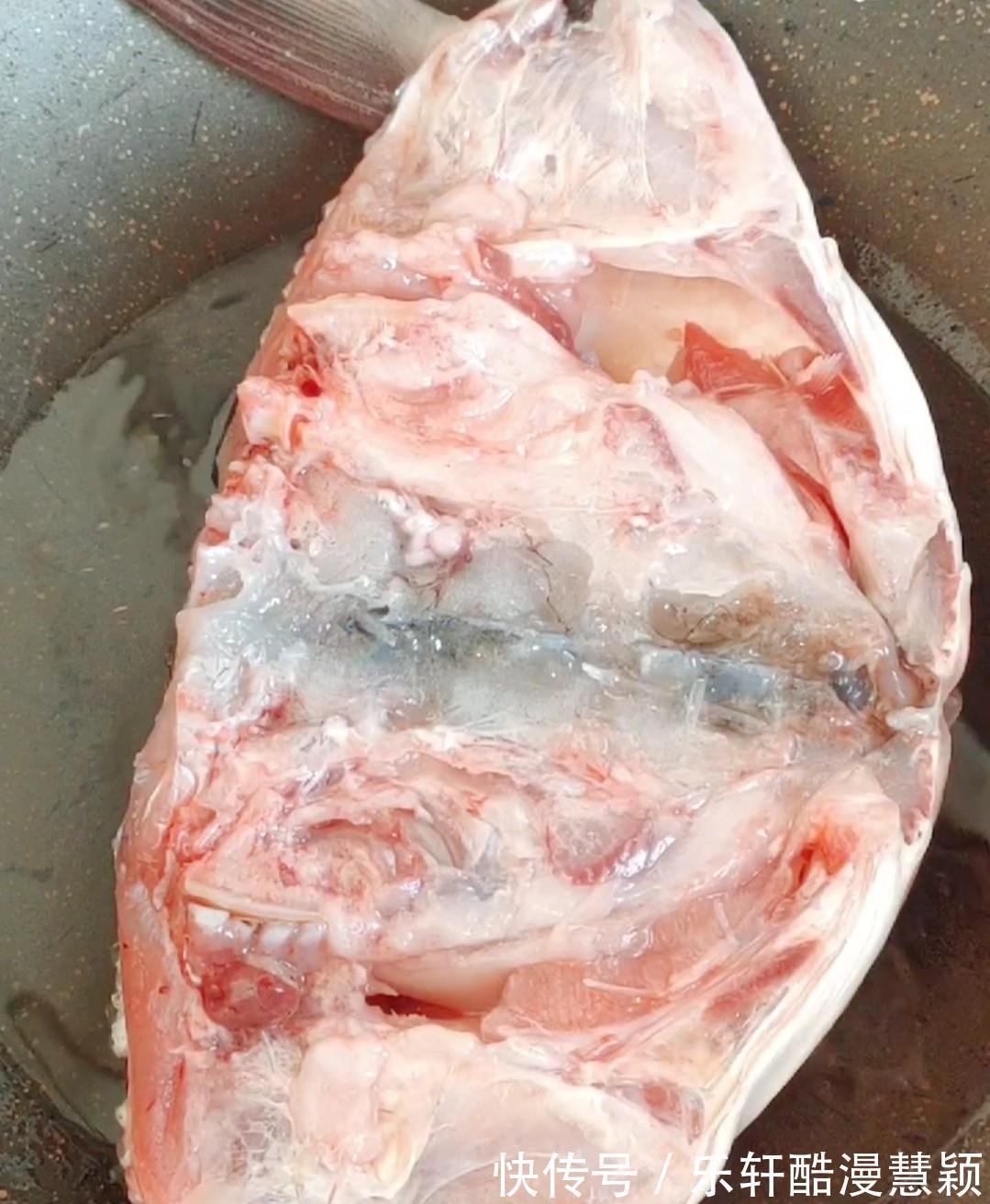 鱼头泡饼的做法