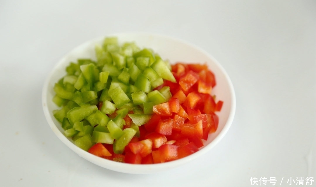 成本不足4元,盐都不放,上桌3分钟光盘,不愧是经典名菜