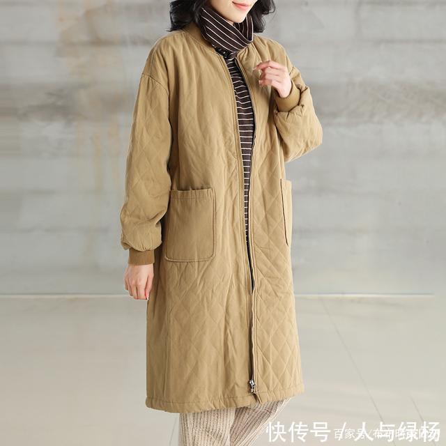 严寒初冬,这“加绒外套”是不可缺少的,上身真的太高雅大气了