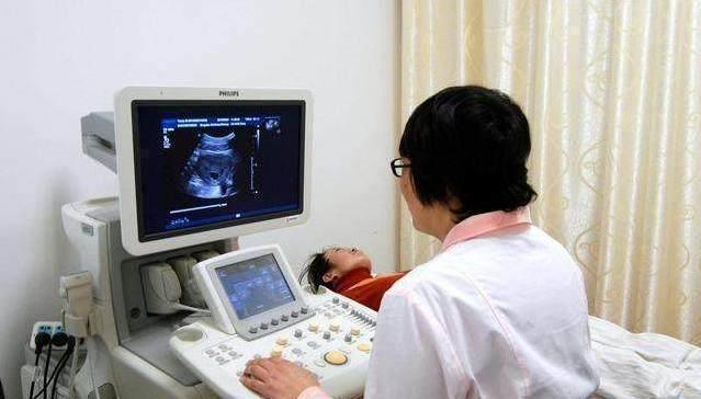 怀孕|怀孕7个月去做四维彩超,医生突然大笑不止,老公看后乐坏了