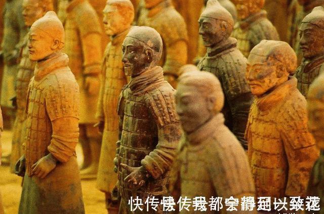 秦始皇|兵马俑是用真人制做的?一具兵俑裂开后,千古谜底被揭开