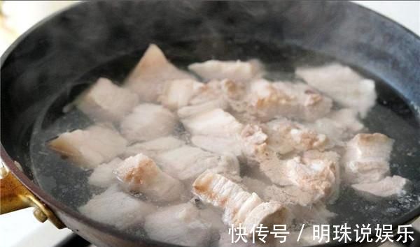白沫|炖肉出的白沫，是营养还是脏东西切记这一步，猪肉鲜嫩无腥味