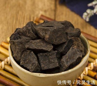 乌黑|少白头越来越多，常吃几种食物，白头发慢慢变乌黑