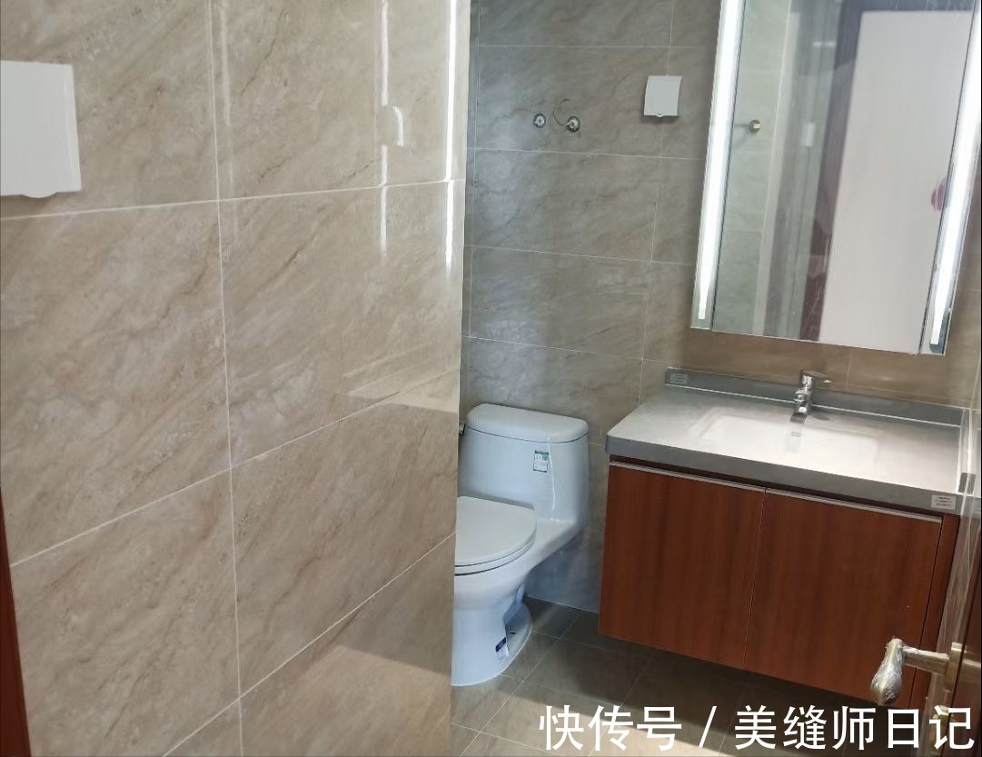 美缝|美缝施工到底是选择全包还是半包,各自有什么优缺点?