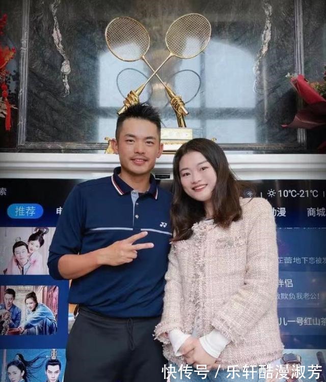 石雕|谢杏芳苦尽甘来!林丹乔迁新居,极尽奢华4米长吊灯+石雕围栏