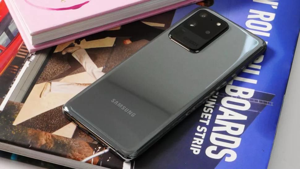 S21|三星Galaxy S21手机有三种配置，或明年1月发布，配件向苹果看齐