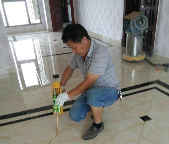 瓷砖|新房装修，要不要做美缝后悔当初没听劝，几万块钱都打水漂了！