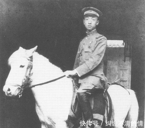 接见|从青楼女子到女企业家，杜月笙都佩服她，周总理还接见过她！