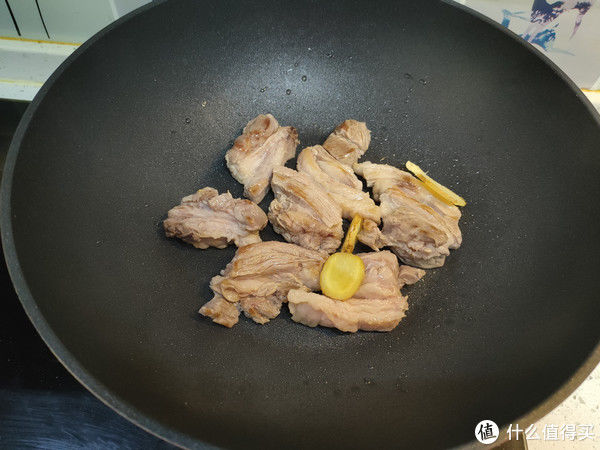 白芷|无论煮羊肉汤还是羊杂汤，记住“2不放2窍门”，汤鲜味美无膻味