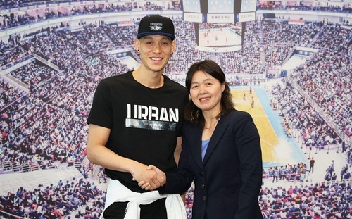 主教練|北京隊陣容大洗牌!秦曉雯、雅尼斯目標一致,確定拋棄4位CBA名將