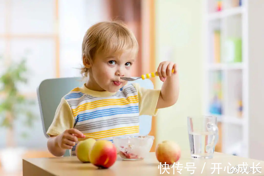 腹胀|宝宝消化不良、积食,多是肠胃问题,冬季调理肠胃千万别错过它