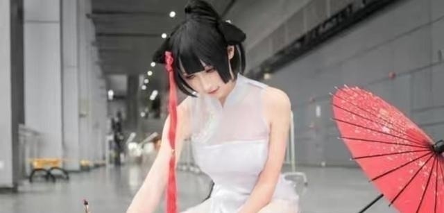 角色扮演|夫妻都喜欢玩Cos，有没有什么方法靠这个赚钱呢？