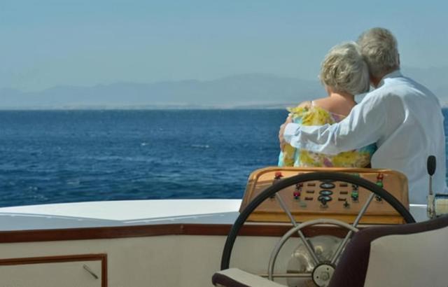 父母|“爸,你当时眼睛是不是有问题?”父母年轻像兄弟,孩子无法接受