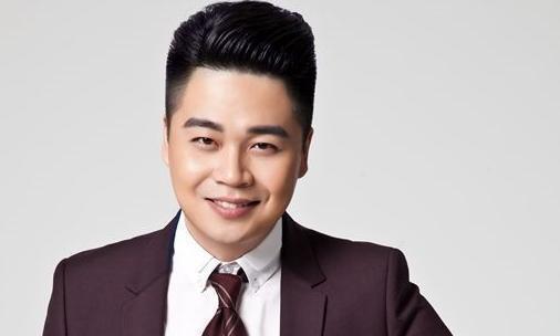 沈濤|主持一哥娶了那個(gè)遞話筒的女孩,他算不算人生贏家?