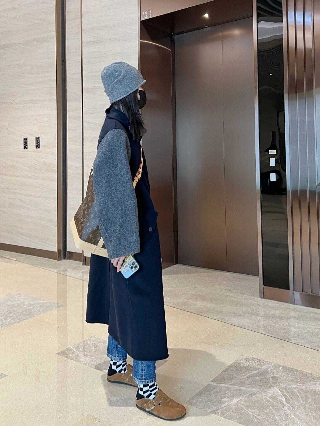 保暖 别穿烂大街的纯色大衣了,试试撞色大衣,保暖舒适又高级