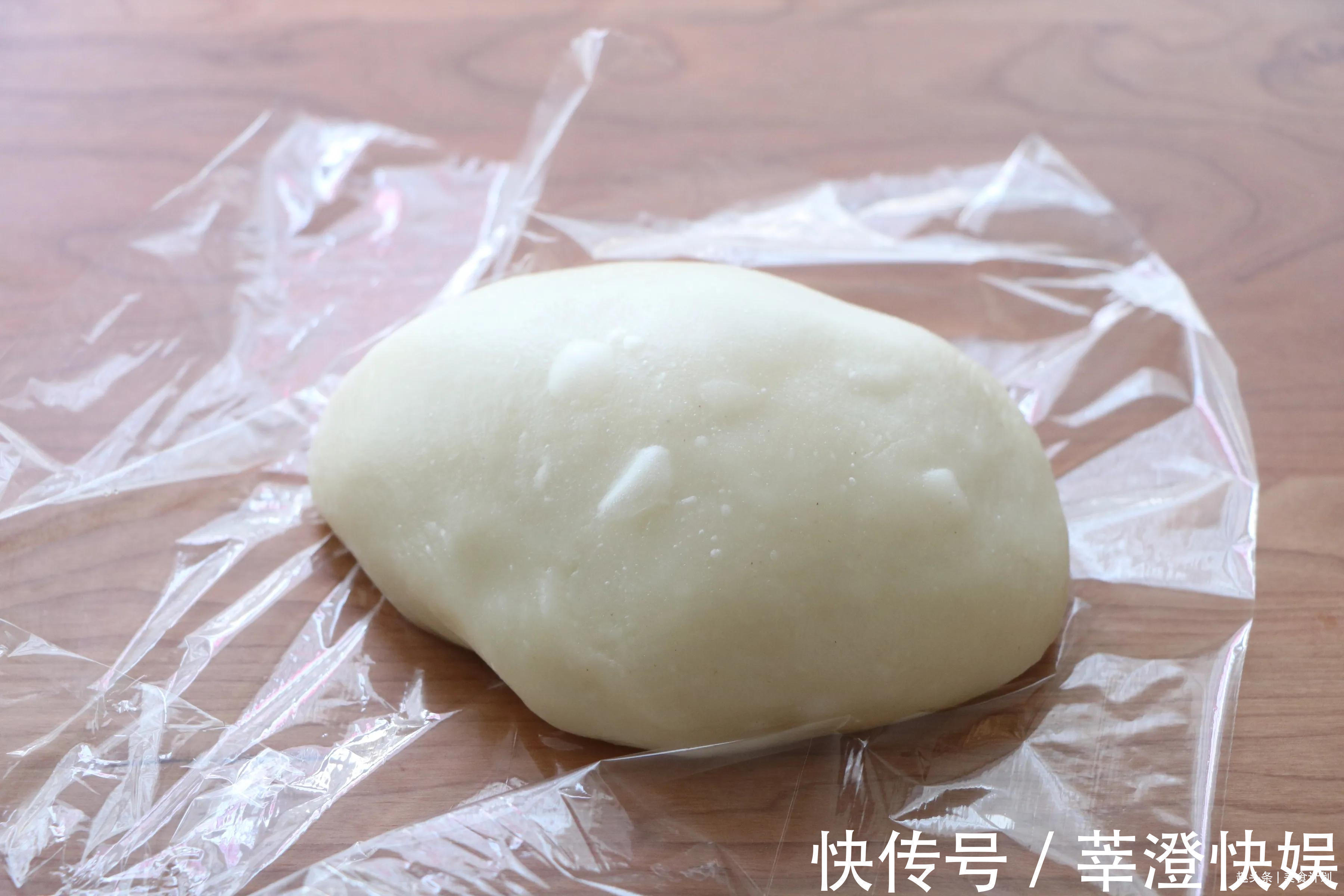 糯米粉新做法,比汤圆简单又好吃,还能当甜点,美味营养两不误!