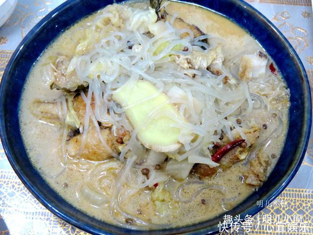 住校的大宝回家,四道菜丰盛不奢侈,老公难道二宝是抱养的