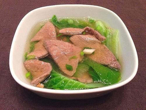  冬天，多给家人喝这汤，简单煮一煮，补血补铁，清肝明目，不懂太可惜