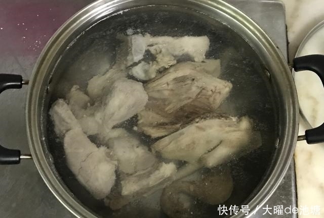  入冬之际，这汤多给孩子喝，提神醒脑，增强记忆力，听讲更认真