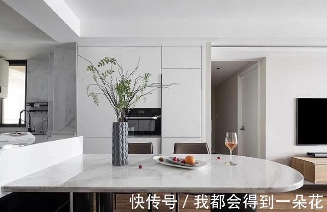 玄关|住着舒适看着清爽，家居氛围更棒，这装修真让我着迷，好想照着装