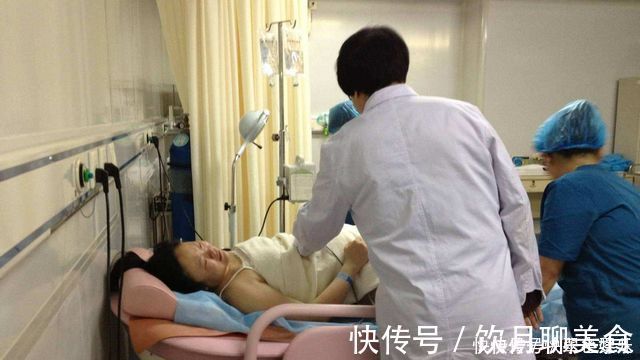 宝妈|国外产妇厉害了,分娩只用了一分钟,医生分娩太快并不好